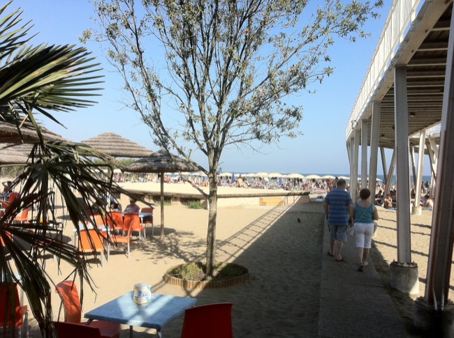 The sandy beach of the Lido